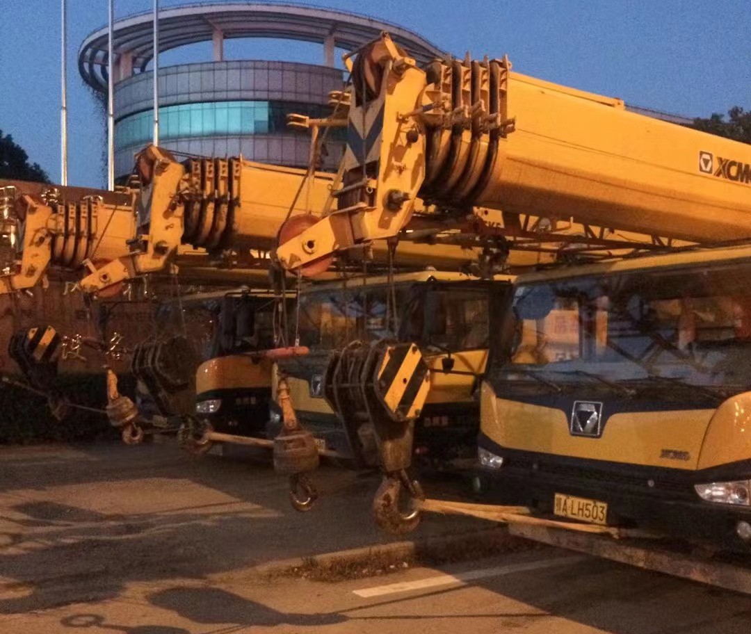 黄陂区大吨位吊车出租